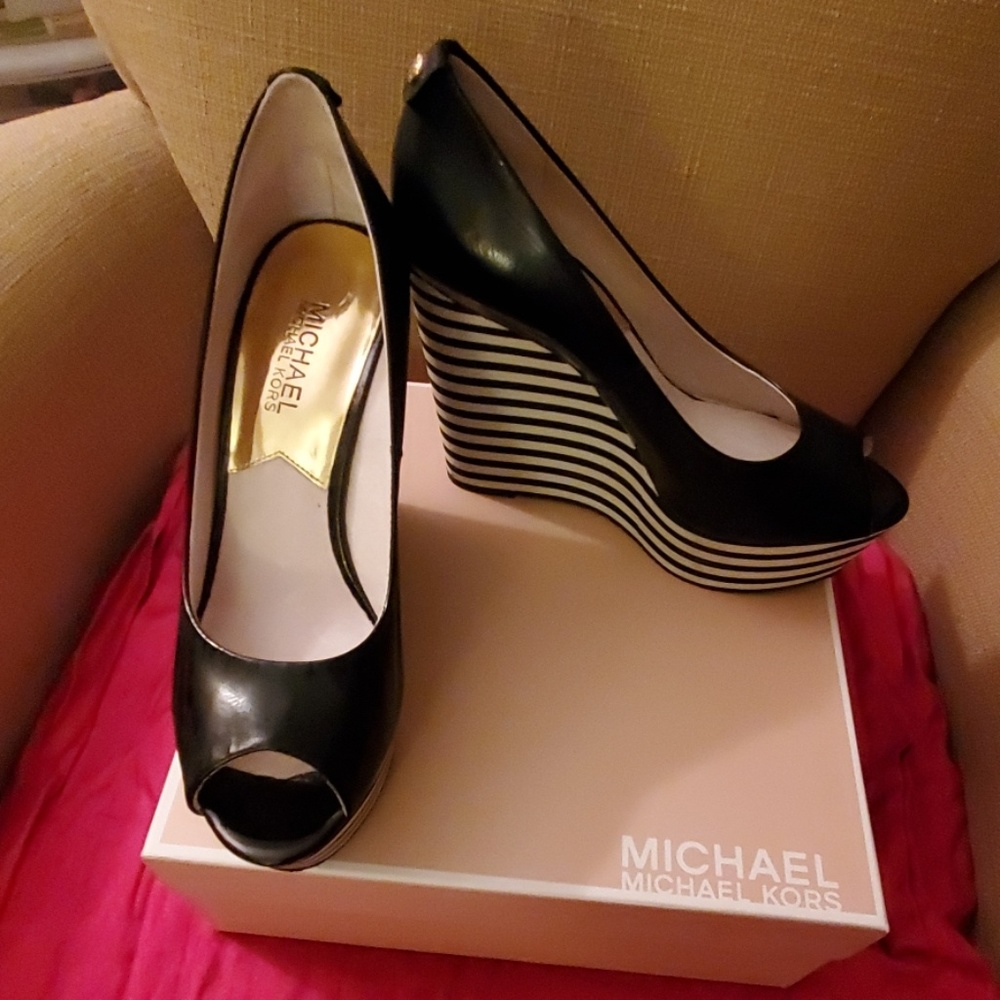 Michael Kors Wedges brand new in box, sz 7.5!